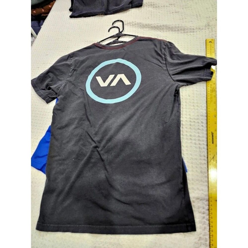RVCA VA Circle Logo T-Shirt Short Sleeve Black Medium